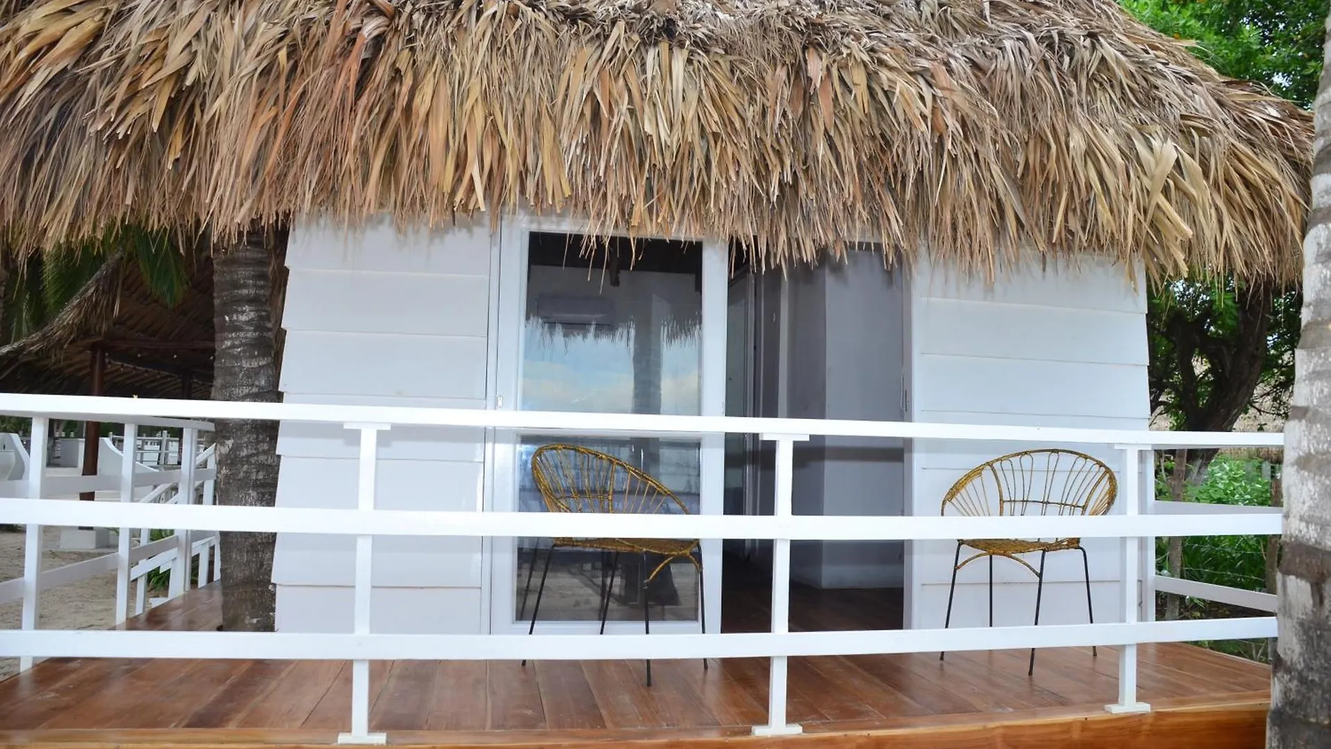 Marine Beach Club & Hotel By Tequendama Tierra Bomba